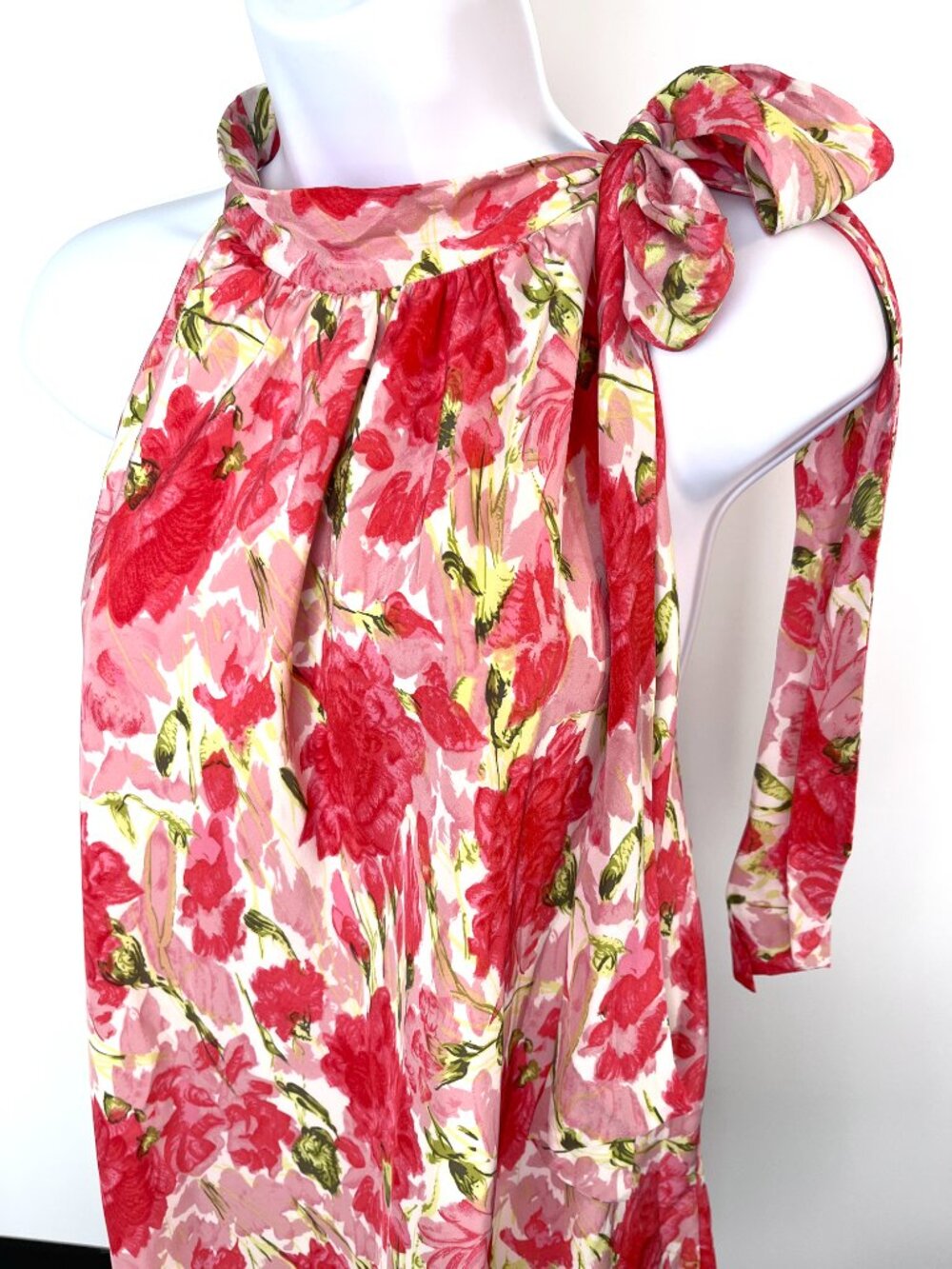 INC Floral Tie-Neck Halter Top Women’s Size 18W Silk With Large Pink Roses